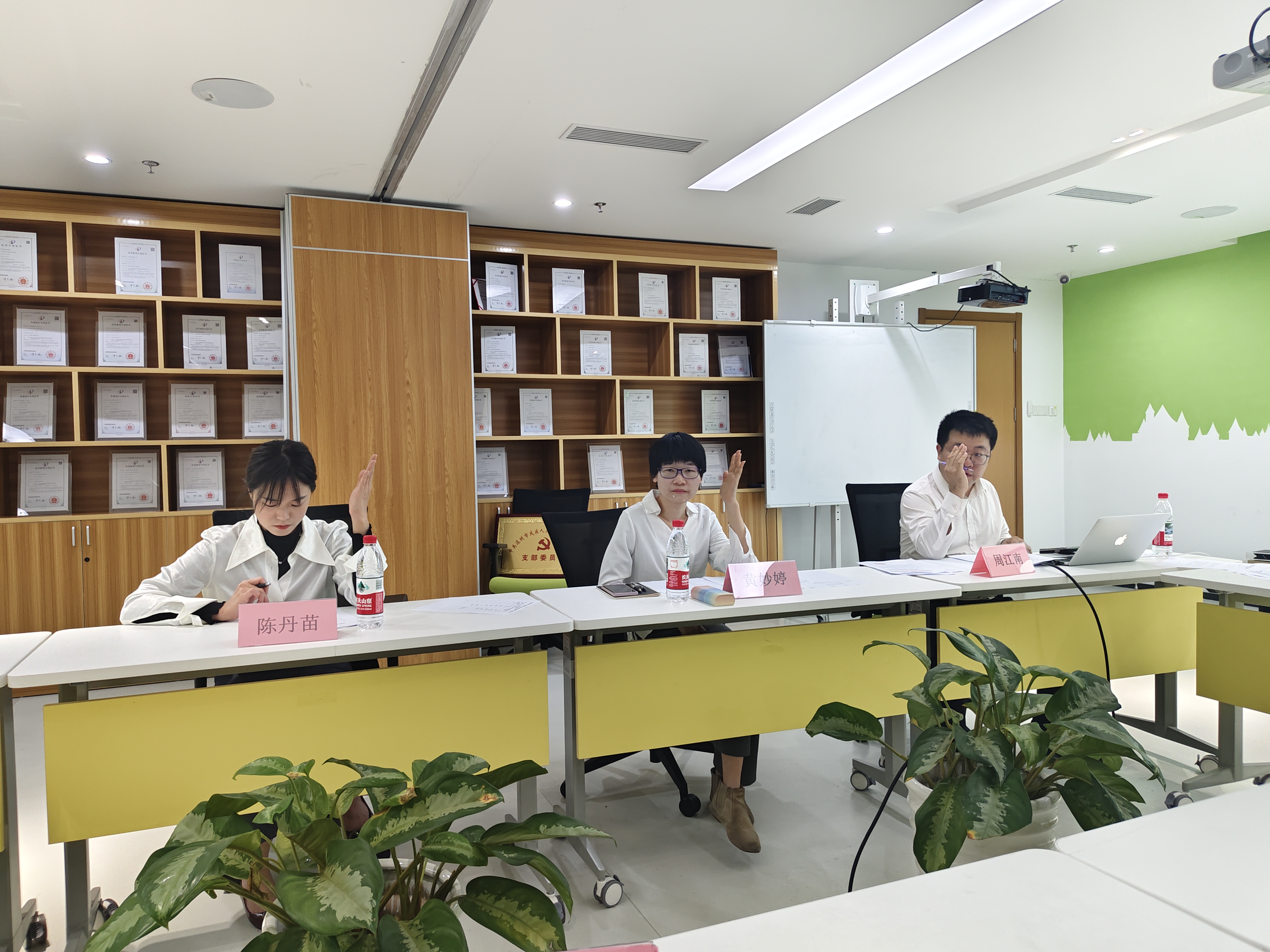 1766472109596003498.jpg IMG_20251219_110524.jpg