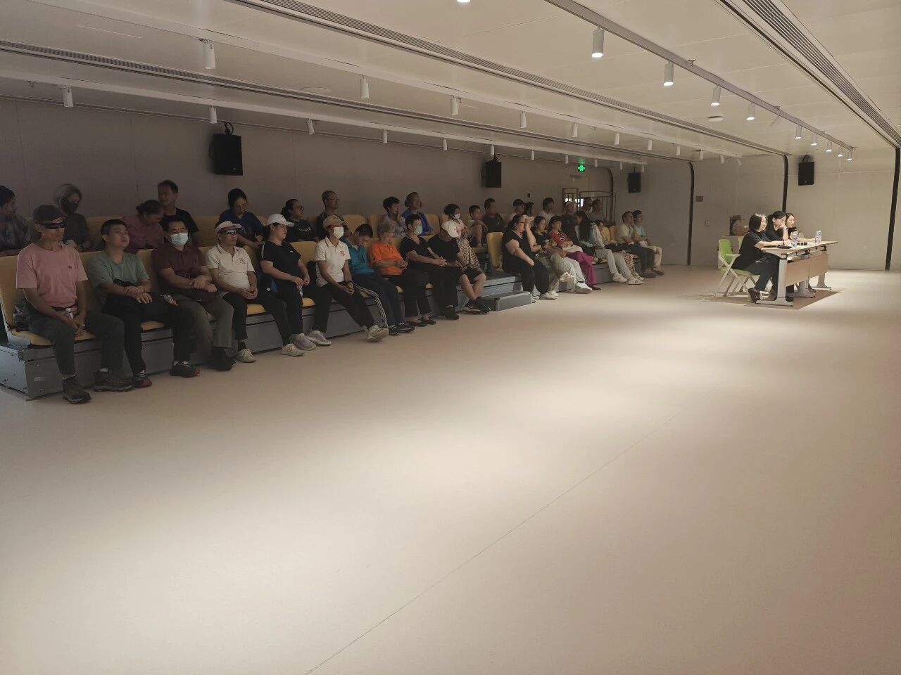 14.jpg